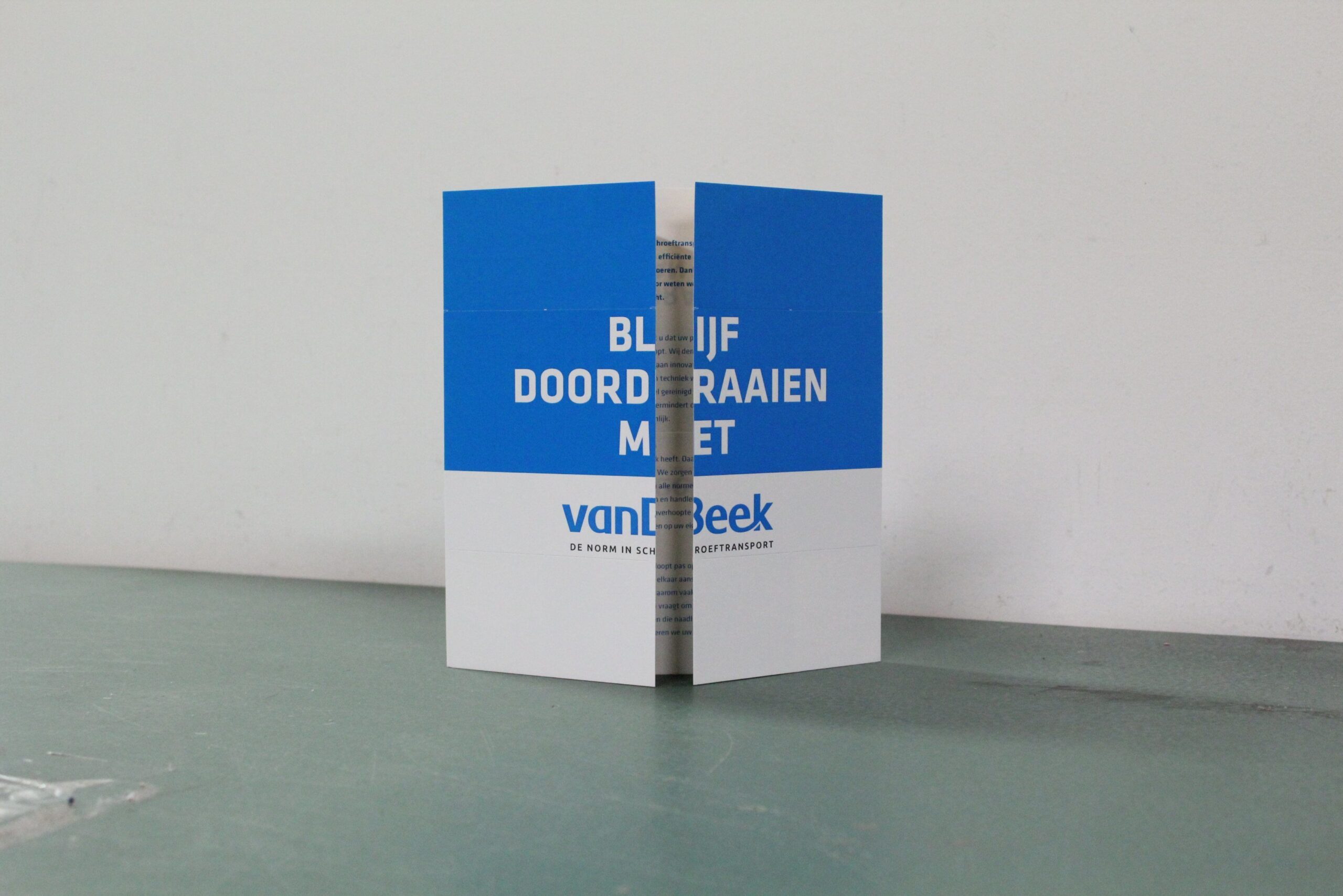 Een originele direct mail brochure van Van Beek