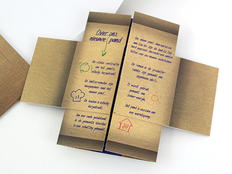 Stand out with a Turning Card as a moving card!